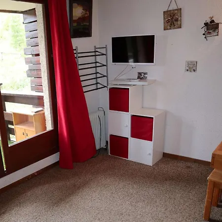 Calme, Balcon, A 100m Des Pistes Et Commerces - Ideal Pour 4 Personnes - Fr-1-322-579 Apartment